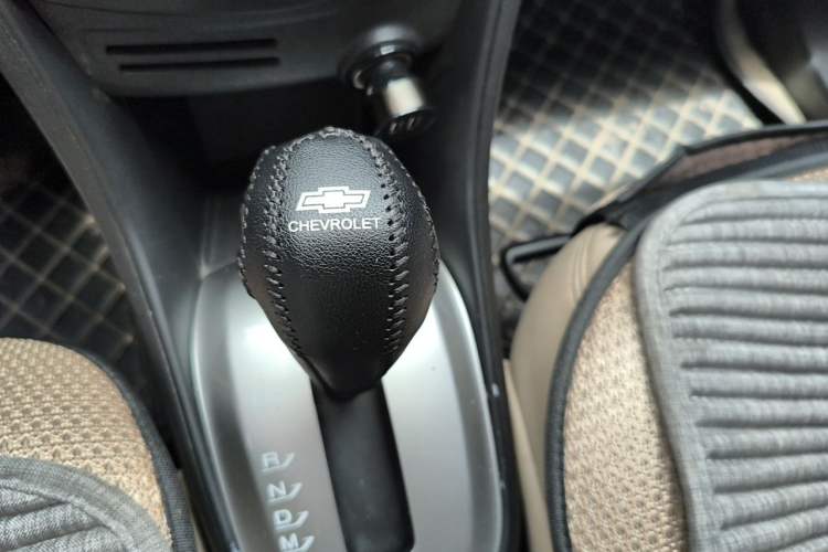 Used Chevrolet Trax 2014 1.4T Automatic Two-Wheel Drive Comfort Version Gear Lever