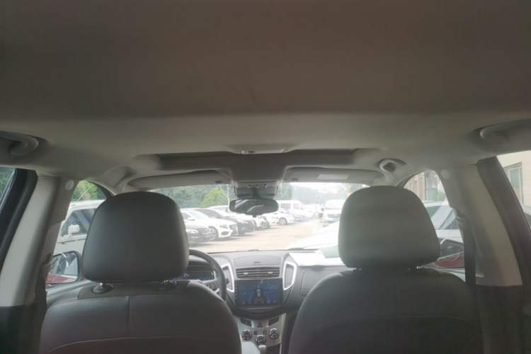 Used Chevrolet Trax 2014 1.4T Automatic Two-Wheel Drive Luxury Model Headliner