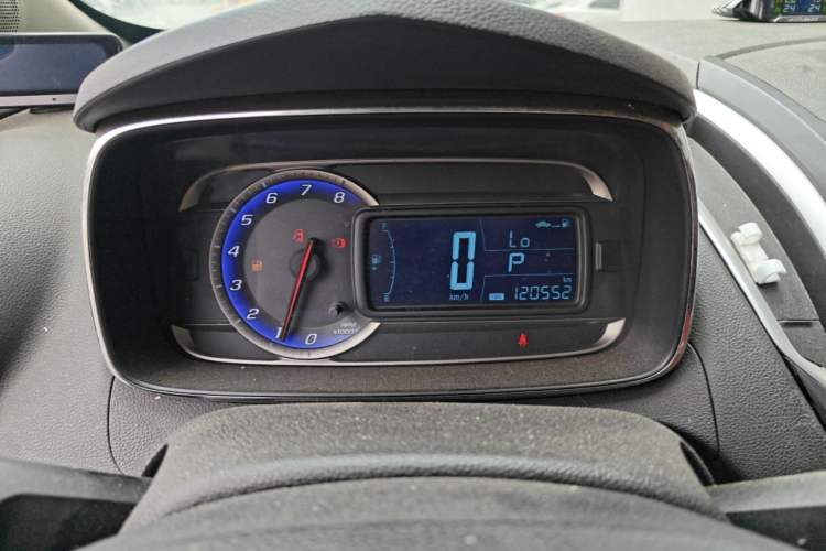 Used Chevrolet Trax 2014 1.4T Automatic Two-Wheel Drive Comfort Version Instrument Cluster