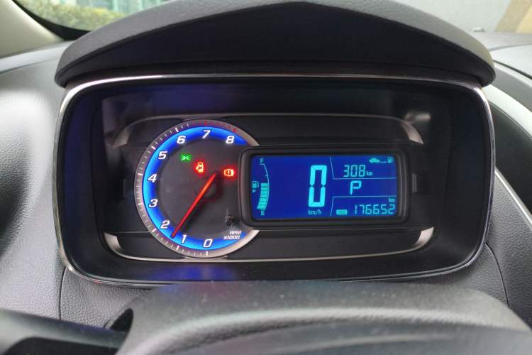 Used Chevrolet Trax 2014 1.4T Automatic Two-Wheel Drive Luxury Model Instrument Cluster