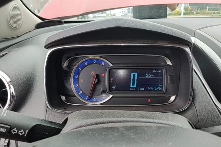 Used Chevrolet Trax 2014 1.4T Manual Two-Wheel Drive Comfort Model Instrument Cluster