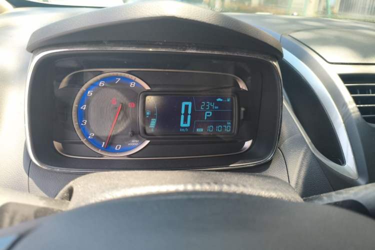 Used Chevrolet Trax 2014 1.4T Automatic Two-Wheel Drive Luxury Model Instrument Cluster