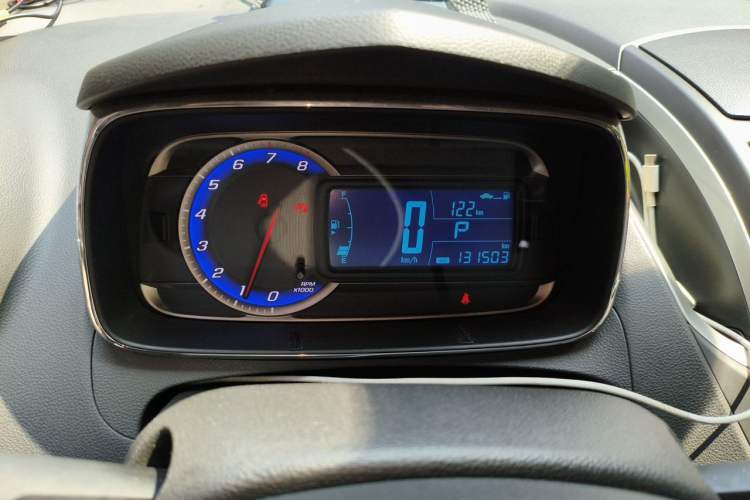 Used Chevrolet Trax 2014 1.4T Automatic Two-Wheel Drive Luxury Model Instrument Cluster
