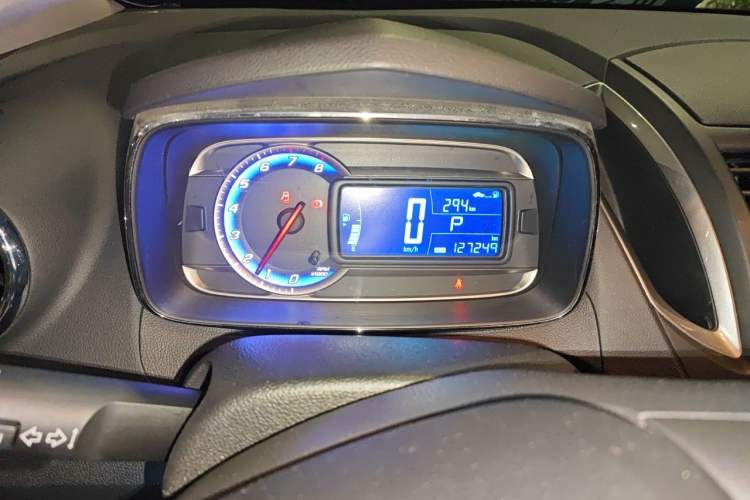 Used Chevrolet Trax 2014 1.4T Automatic Two-Wheel Drive Comfort Version Instrument Cluster