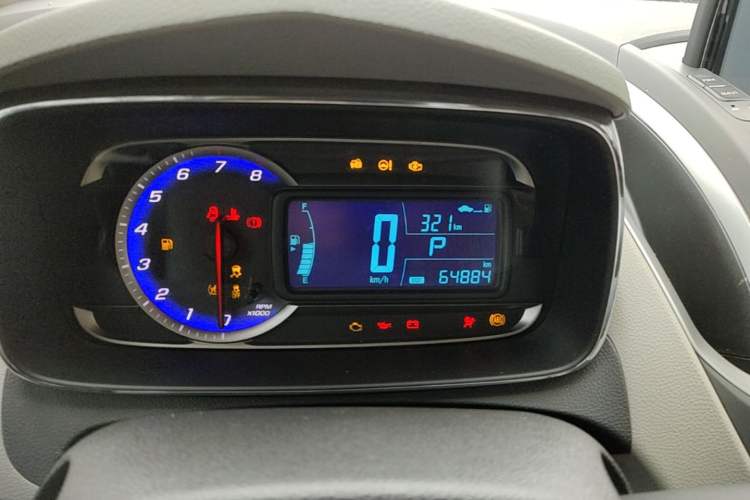Used Chevrolet Trax 2014 1.4T Automatic Two-Wheel Drive Comfort Version Instrument Cluster
