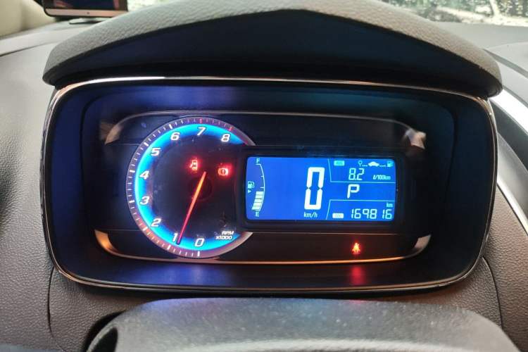 Used Chevrolet Trax 2014 1.4T Automatic Two-Wheel Drive Comfort Version Instrument Cluster