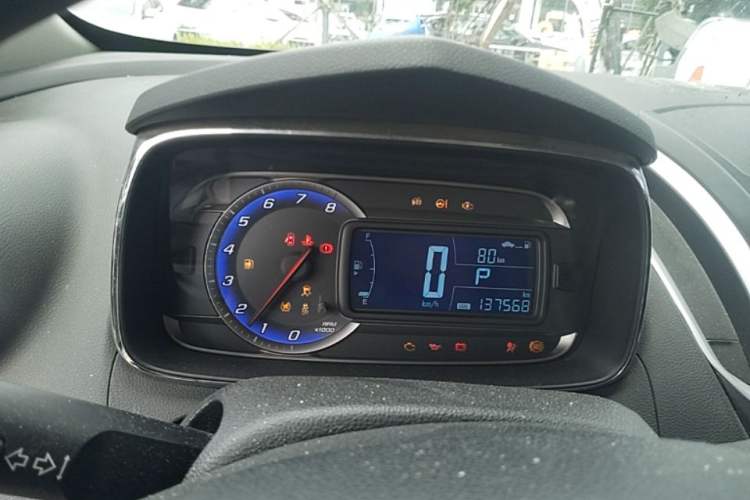Used Chevrolet Trax 2014 1.4T Automatic Two-Wheel Drive Comfort Version Instrument Cluster