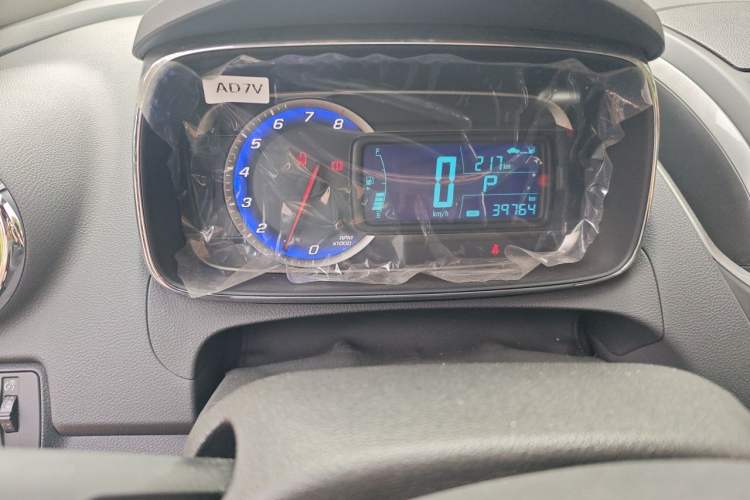 Used Chevrolet Trax 2014 1.4T Automatic Two-Wheel Drive Luxury Model Instrument Cluster