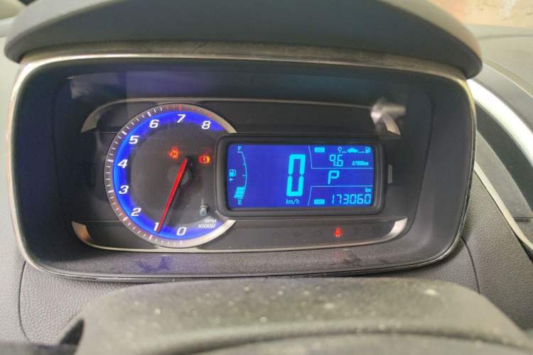 Used Chevrolet Trax 2014 1.4T Automatic Two-Wheel Drive Luxury Model Instrument Cluster