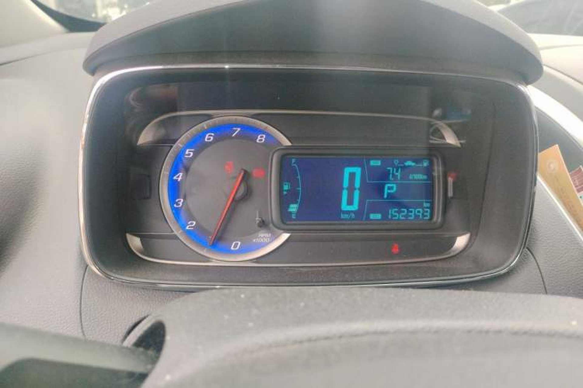 Used Chevrolet Trax 2014 1.4T Automatic Two-Wheel Drive Luxury Model Instrument Cluster
