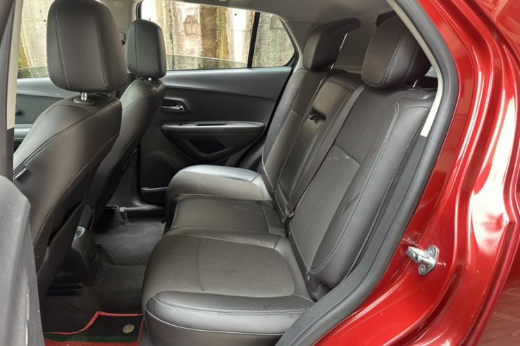 Used Chevrolet Trax 2014 1.4T Automatic Two-Wheel Drive Luxury Model Interior 3
