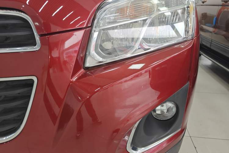 Used Chevrolet Trax 2014 1.4T Automatic All-Wheel Drive Flagship Version Left Front Headlight