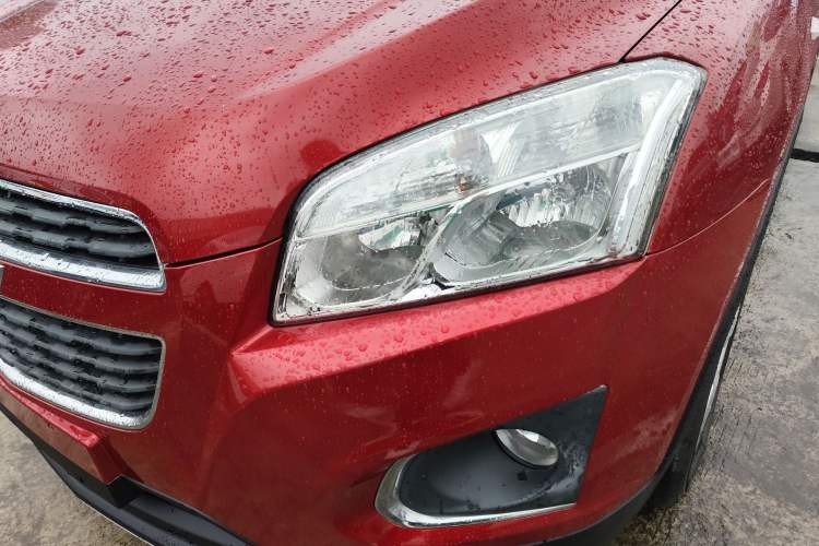 Used Chevrolet Trax 2014 1.4T Automatic Two-Wheel Drive Luxury Model Left Front Headlight