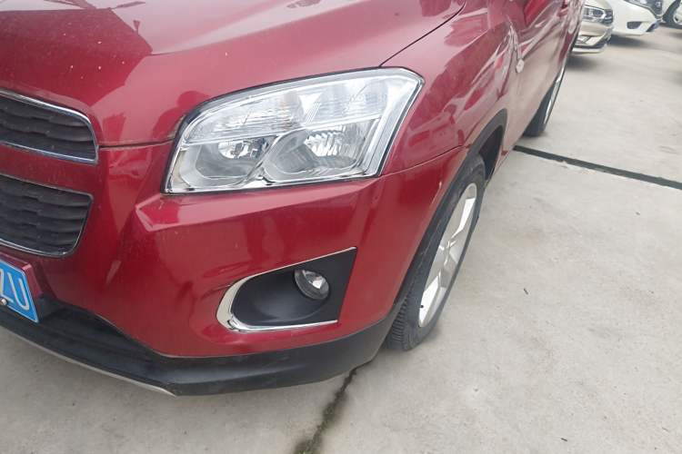 Used Chevrolet Trax 2014 1.4T Automatic Two-Wheel Drive Luxury Model Left Front Headlight