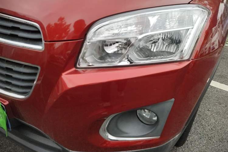 Used Chevrolet Trax 2014 1.4T Automatic Two-Wheel Drive Comfort Version Left Front Headlight