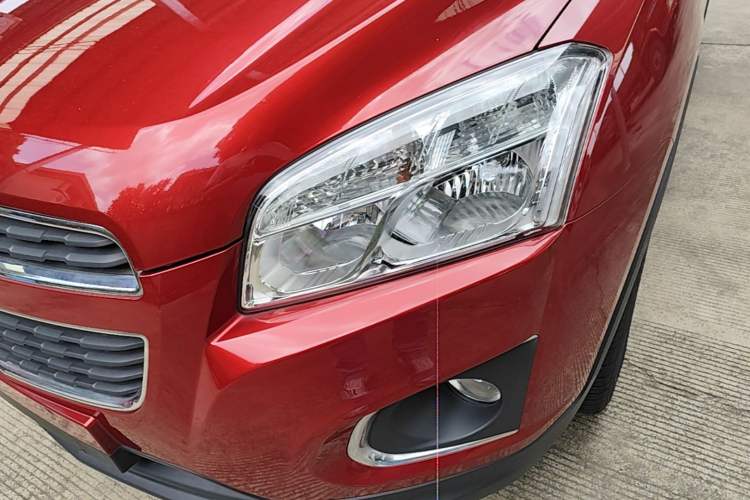 Used Chevrolet Trax 2014 1.4T Automatic Two-Wheel Drive Luxury Model Left Front Headlight