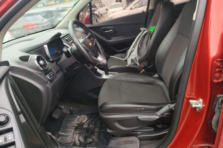 Used Chevrolet Trax 2014 1.4T Automatic Two-Wheel Drive Luxury Model Left Front Seat