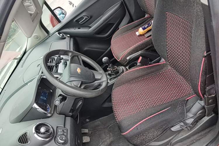 Used Chevrolet Trax 2014 1.4T Manual Two-Wheel Drive Comfort Model Left Front Seat