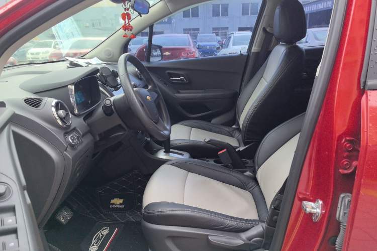 Used Chevrolet Trax 2014 1.4T Automatic Two-Wheel Drive Comfort Version Left Front Seat