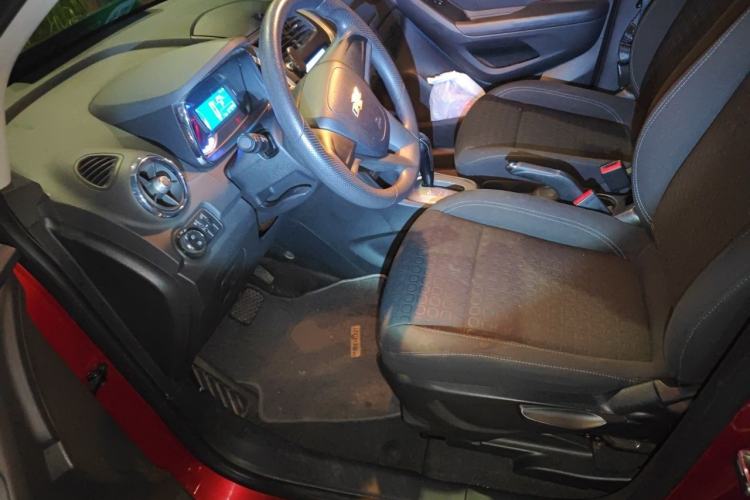 Used Chevrolet Trax 2014 1.4T Automatic Two-Wheel Drive Comfort Version Left Front Seat