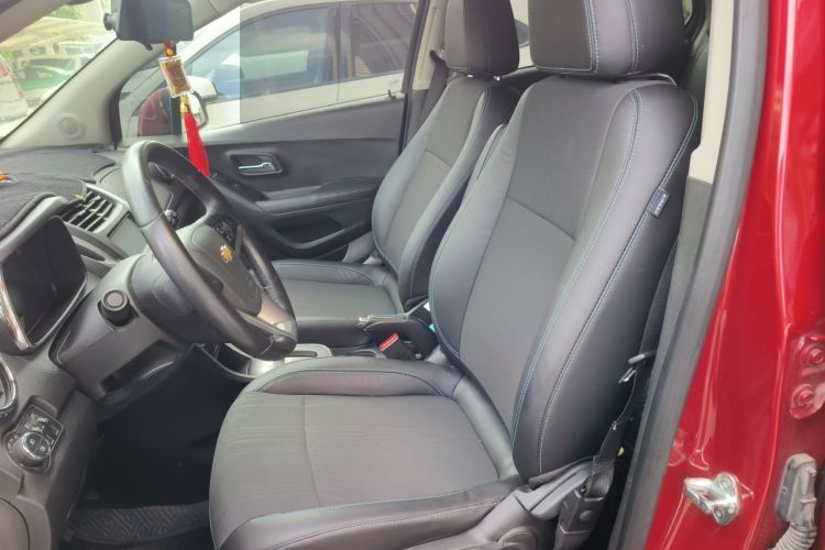Used Chevrolet Trax 2014 1.4T Automatic Two-Wheel Drive Luxury Model Left Front Seat