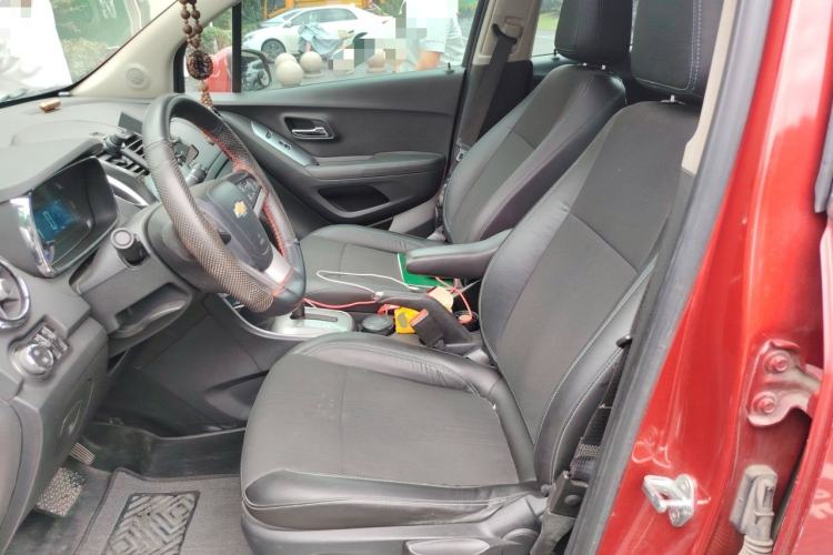 Used Chevrolet Trax 2014 1.4T Automatic Two-Wheel Drive Luxury Model Left Front Seat