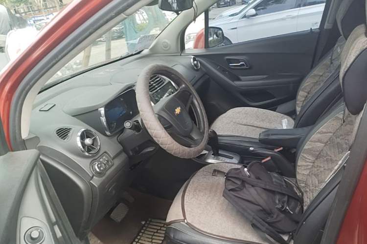 Used Chevrolet Trax 2014 1.4T Automatic Two-Wheel Drive Comfort Version Left Front Seat