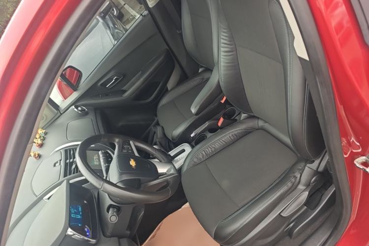 Used Chevrolet Trax 2014 1.4T Automatic Two-Wheel Drive Luxury Model Left Front Seat