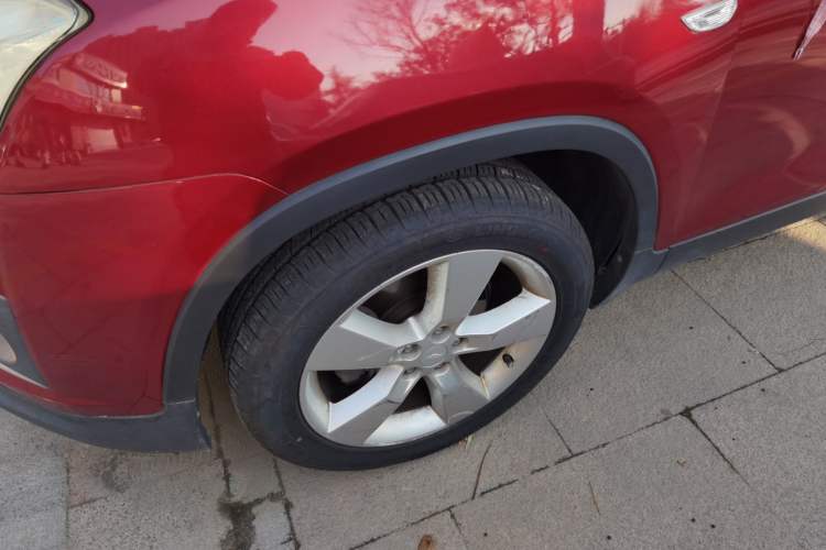 Used Chevrolet Trax 2014 1.4T Automatic Two-Wheel Drive Comfort Version Left Front Wheel Hub