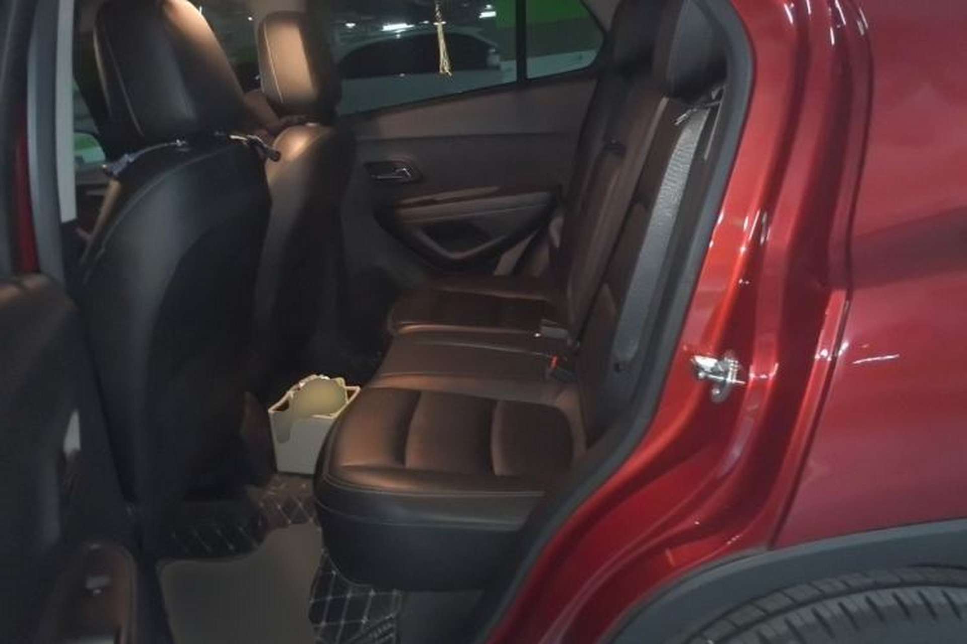 Used Chevrolet Trax 2014 1.4T Automatic All-Wheel Drive Flagship Version Left Rear Seat