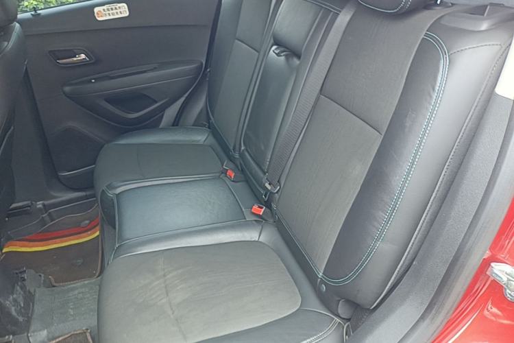 Used Chevrolet Trax 2014 1.4T Automatic Two-Wheel Drive Luxury Model Left Rear Seat