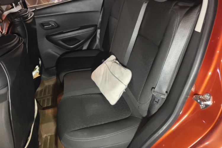 Used Chevrolet Trax 2014 1.4T Automatic Two-Wheel Drive Comfort Version Left Rear Seat