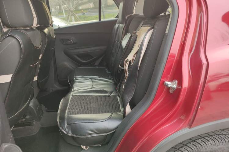 Used Chevrolet Trax 2014 1.4T Automatic Two-Wheel Drive Comfort Version Left Rear Seat