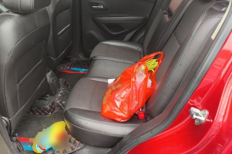 Used Chevrolet Trax 2014 1.4T Automatic Two-Wheel Drive Luxury Model Left Rear Seat