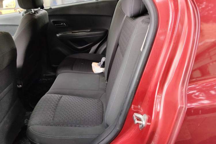 Used Chevrolet Trax 2014 1.4T Automatic Two-Wheel Drive Comfort Version Left Rear Seat