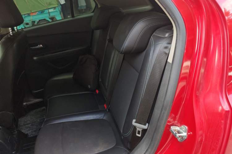 Used Chevrolet Trax 2014 1.4T Automatic Two-Wheel Drive Luxury Model Left Rear Seat