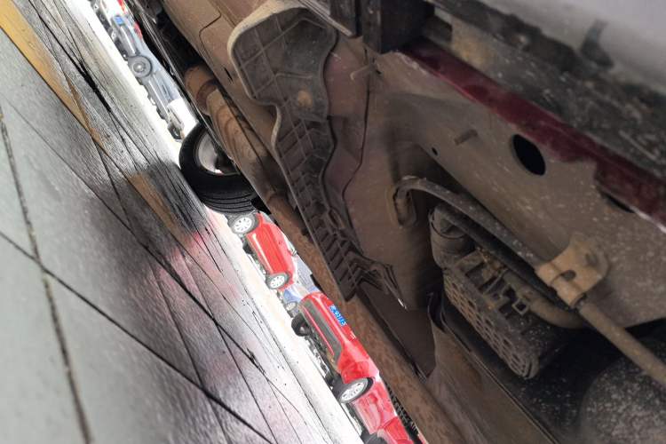 Used Chevrolet Trax 2014 1.4T Automatic Two-Wheel Drive Comfort Version Left Side Sill