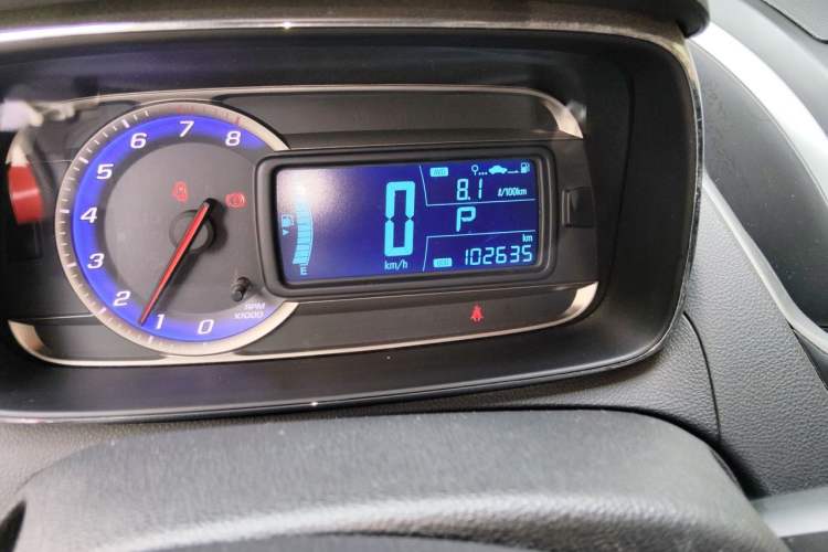 Used Chevrolet Trax 2014 1.4T Automatic Two-Wheel Drive Comfort Version Odometer Close Up