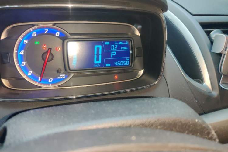 Used Chevrolet Trax 2014 1.4T Automatic Two-Wheel Drive Luxury Model Odometer Close Up