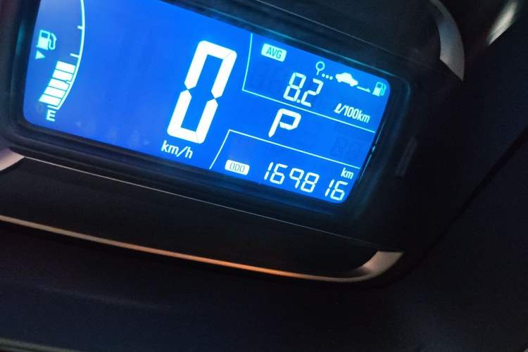 Used Chevrolet Trax 2014 1.4T Automatic Two-Wheel Drive Comfort Version Odometer Close Up