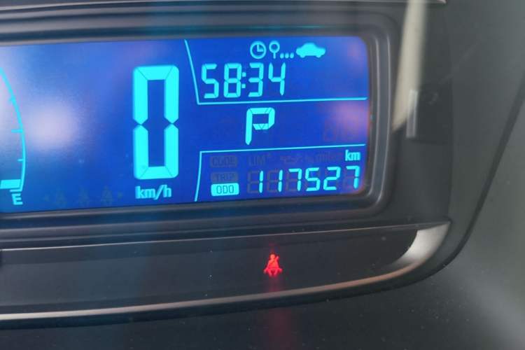 Used Chevrolet Trax 2014 1.4T Automatic Two-Wheel Drive Luxury Model Odometer Close Up