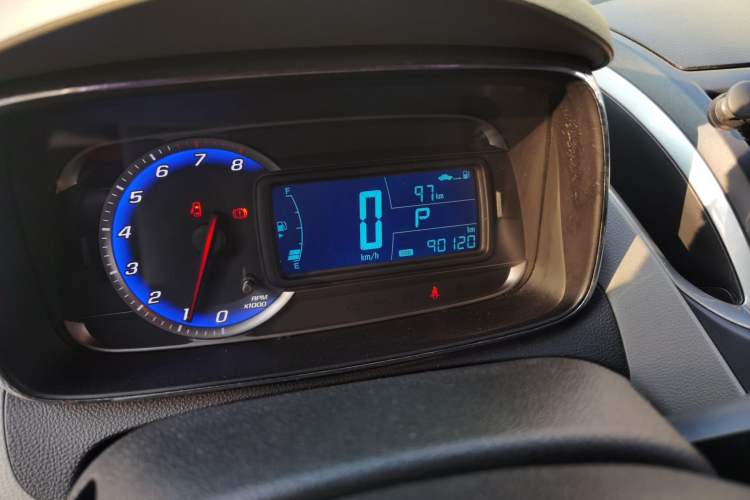 Used Chevrolet Trax 2014 1.4T Automatic Two-Wheel Drive Comfort Version Odometer Close Up