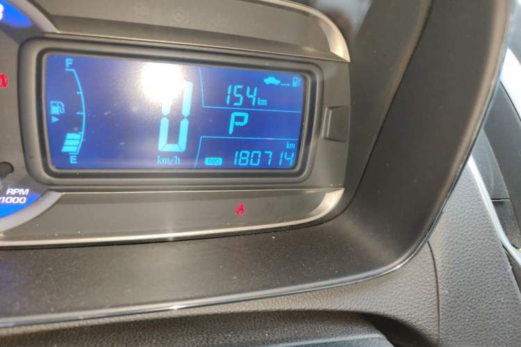 Used Chevrolet Trax 2014 1.4T Transformers Limited Edition Odometer Close Up