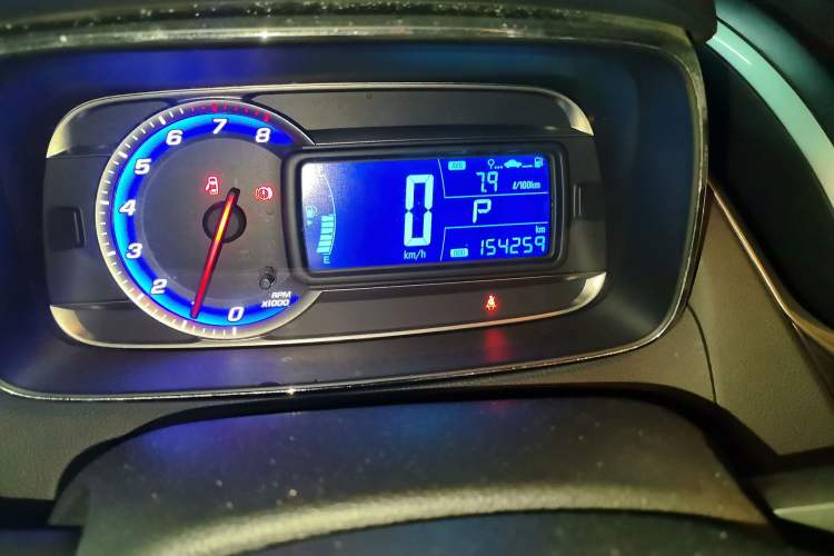 Used Chevrolet Trax 2014 1.4T Automatic Two-Wheel Drive Comfort Version Odometer Close Up