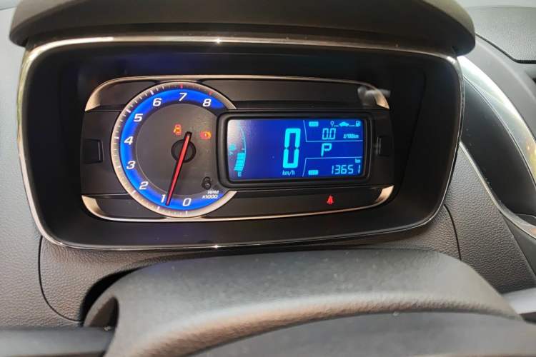 Used Chevrolet Trax 2014 1.4T Automatic All-Wheel Drive Flagship Version Odometer Close Up