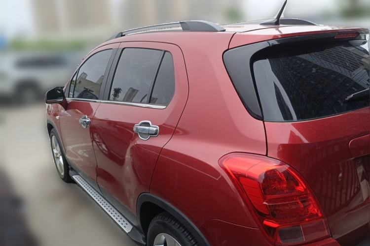 Used Chevrolet Trax 2014 1.4T Automatic Two-Wheel Drive Luxury Model Rear Left 45 Deg