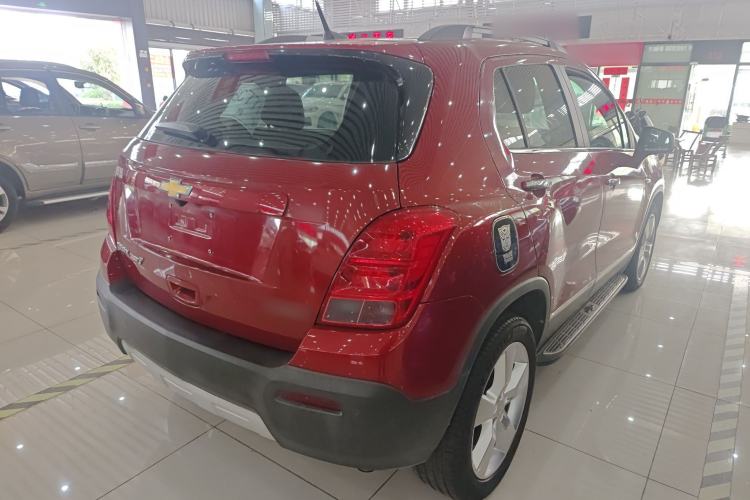 Used Chevrolet Trax 2014 1.4T Automatic All-Wheel Drive Flagship Version Rear Right 45 Deg
