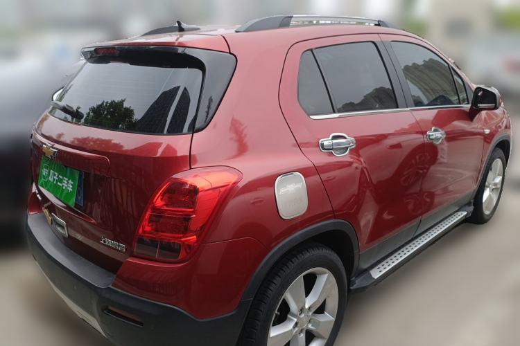 Used Chevrolet Trax 2014 1.4T Automatic Two-Wheel Drive Luxury Model Rear Right 45 Deg
