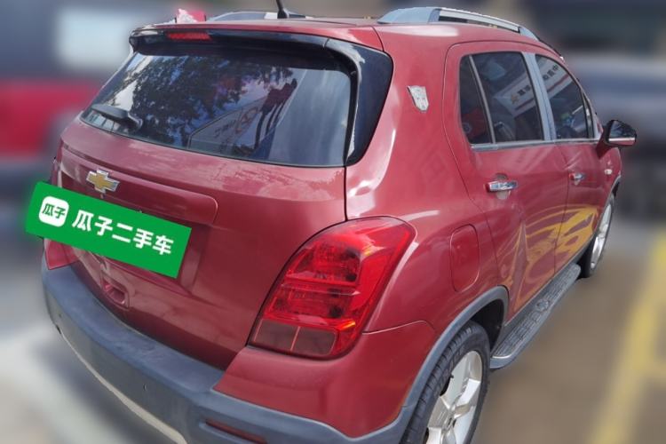 Used Chevrolet Trax 2014 1.4T Automatic All-Wheel Drive Flagship Version Rear Right 45 Deg