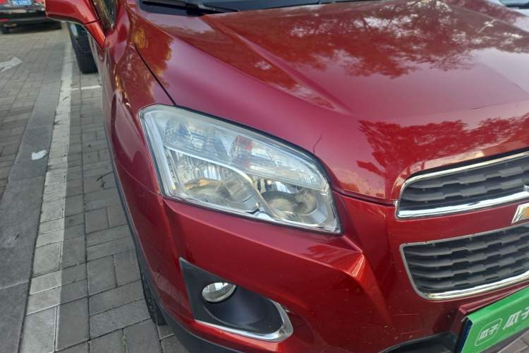 Used Chevrolet Trax 2014 1.4T Transformers Limited Edition Right Front Headlight